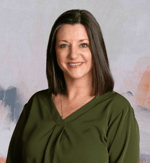 Kerry Howeson Headshot